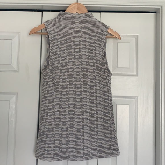 Anthropologie sleeveless top - Picture 3 of 4